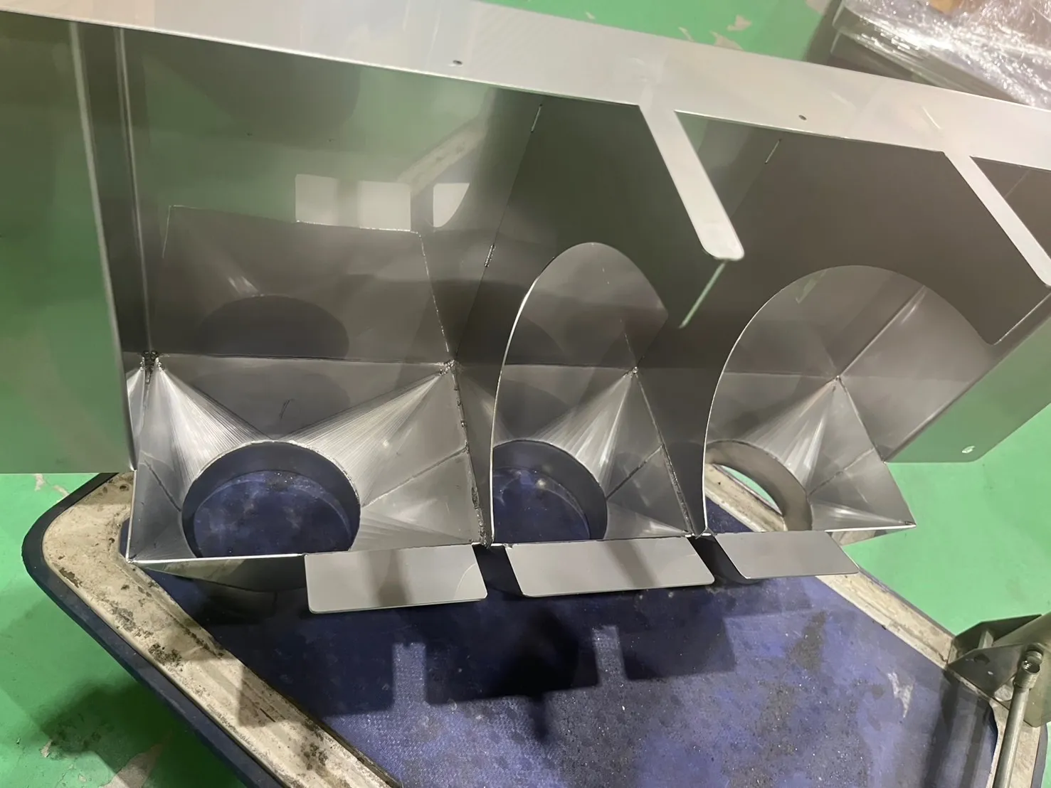 シュート(ゼリー製造ライン)